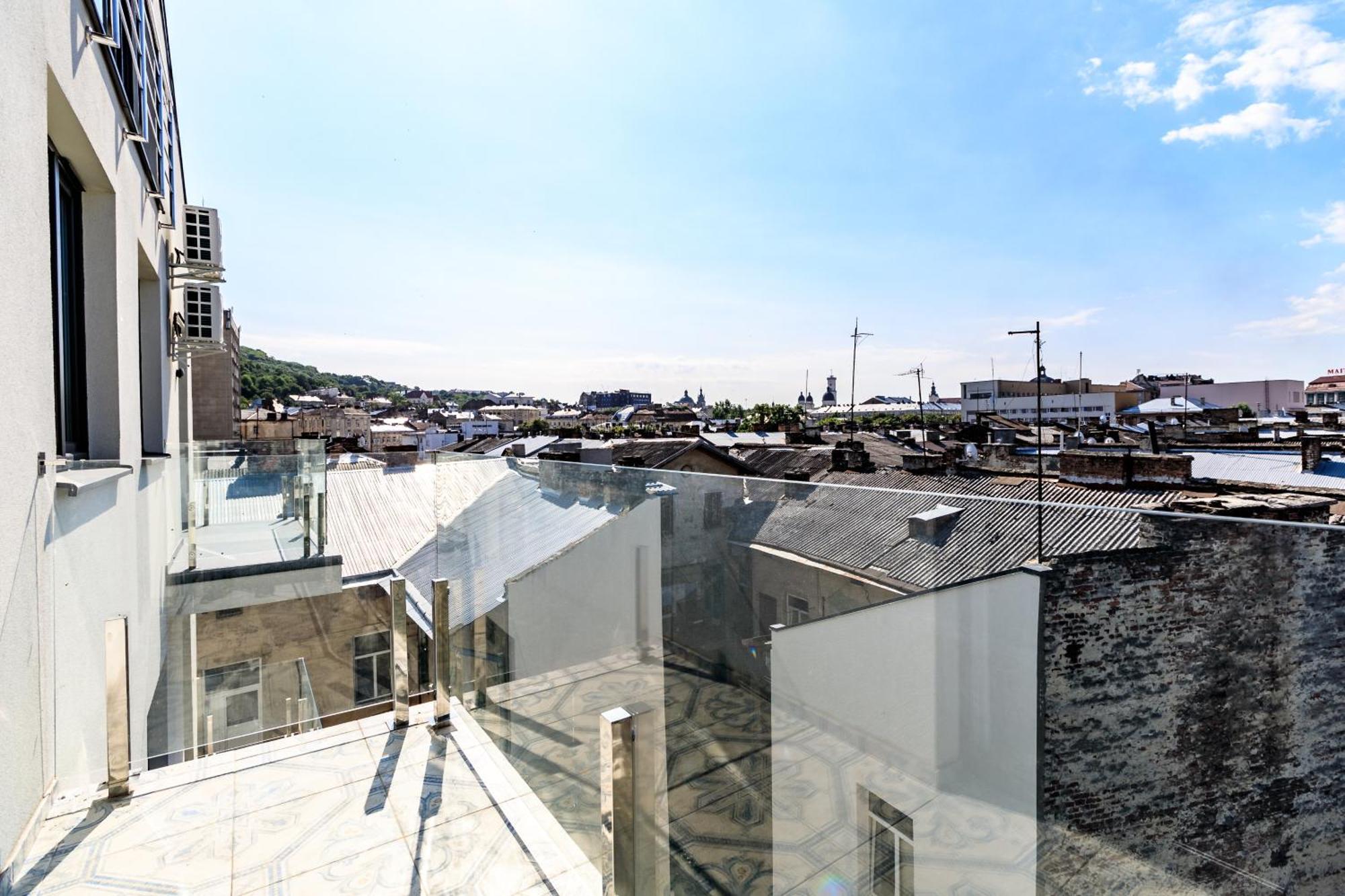 Inshiapartments On Hazova Str 4 Лвив Екстериор снимка