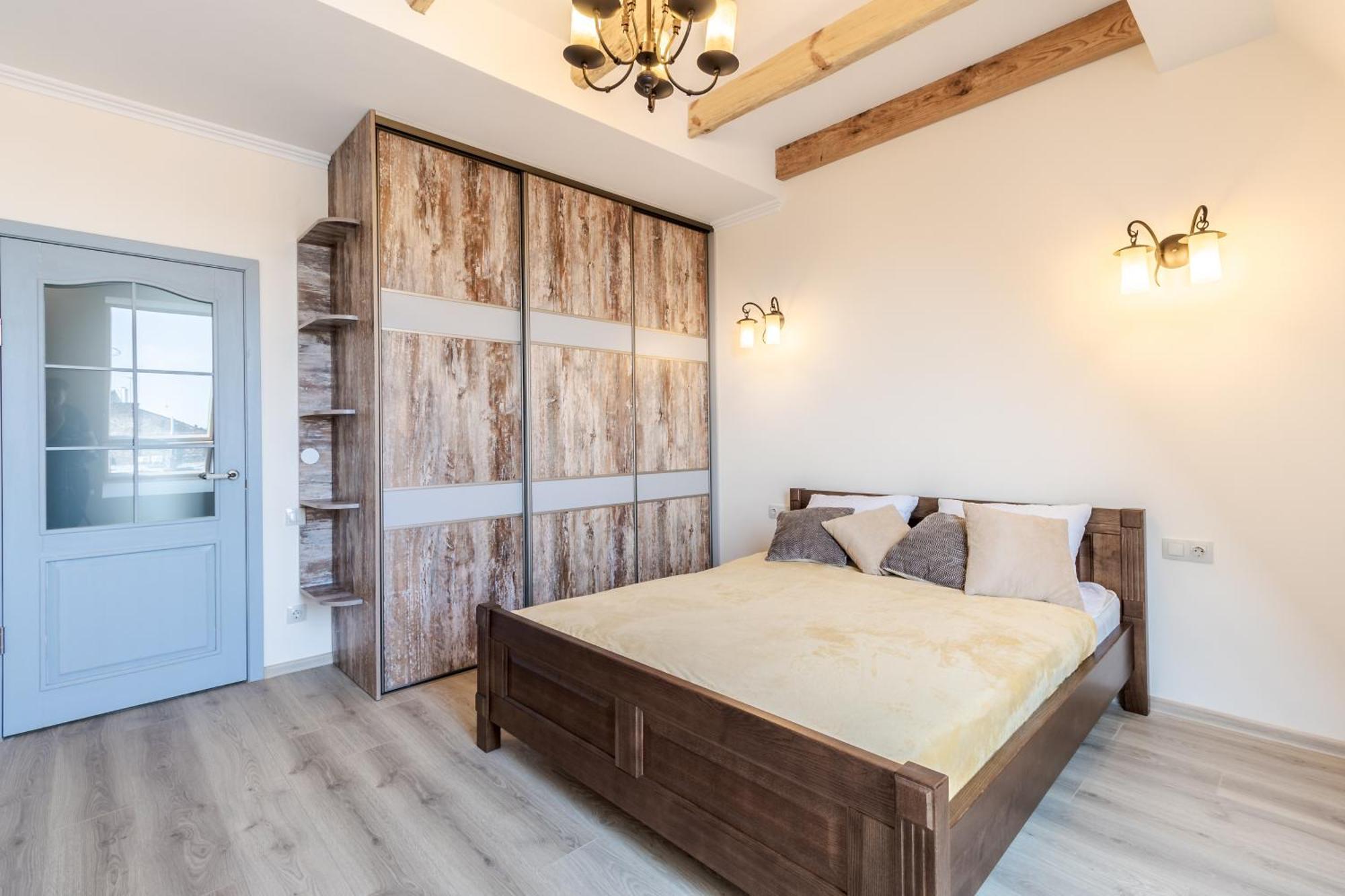 Inshiapartments On Hazova Str 4 Лвив Екстериор снимка